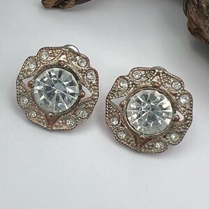 CRYSTAL FLOWER EARRINGS